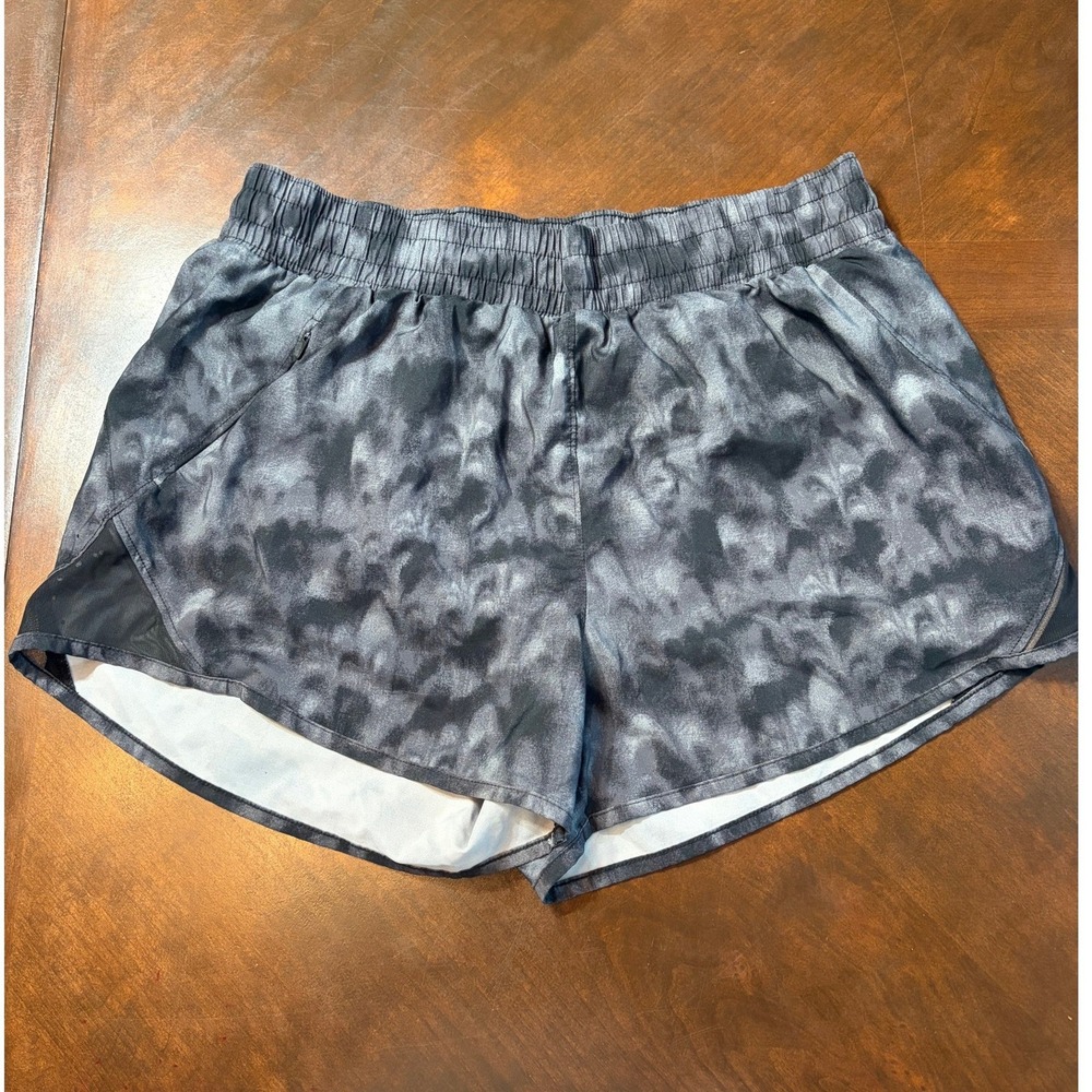All In Motion Womens Grey Marble Running Shorts Size M Mesh Trim Zipper Pocket